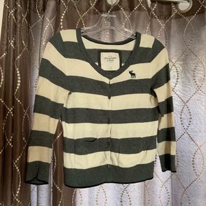 Abercrombie and Finch Cute Short Sweater Cardigan